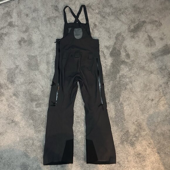 Arc’teryx Sentinel Full Bib Pant Womens Medium Regular Black Goretex Recco 11117 - Picture 2 of 16